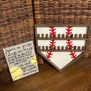 Baseball Themed Wall Decor Set
